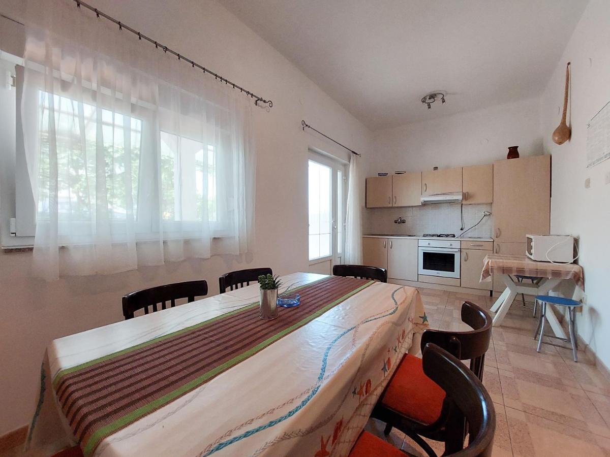 Apartment Ankica Punat Exterior foto