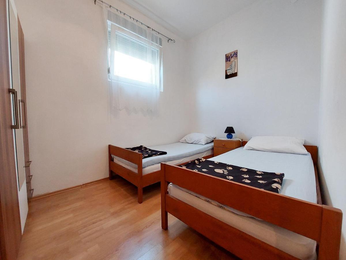 Apartment Ankica Punat Exterior foto